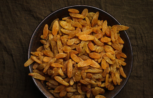 Can dry fruits and nuts help with weight management, and if so, how?