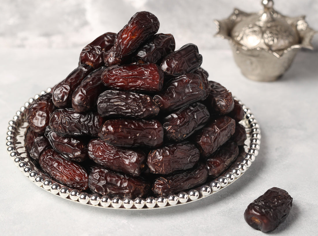 Safawi Dates: A Simple Journey from Farm to Food