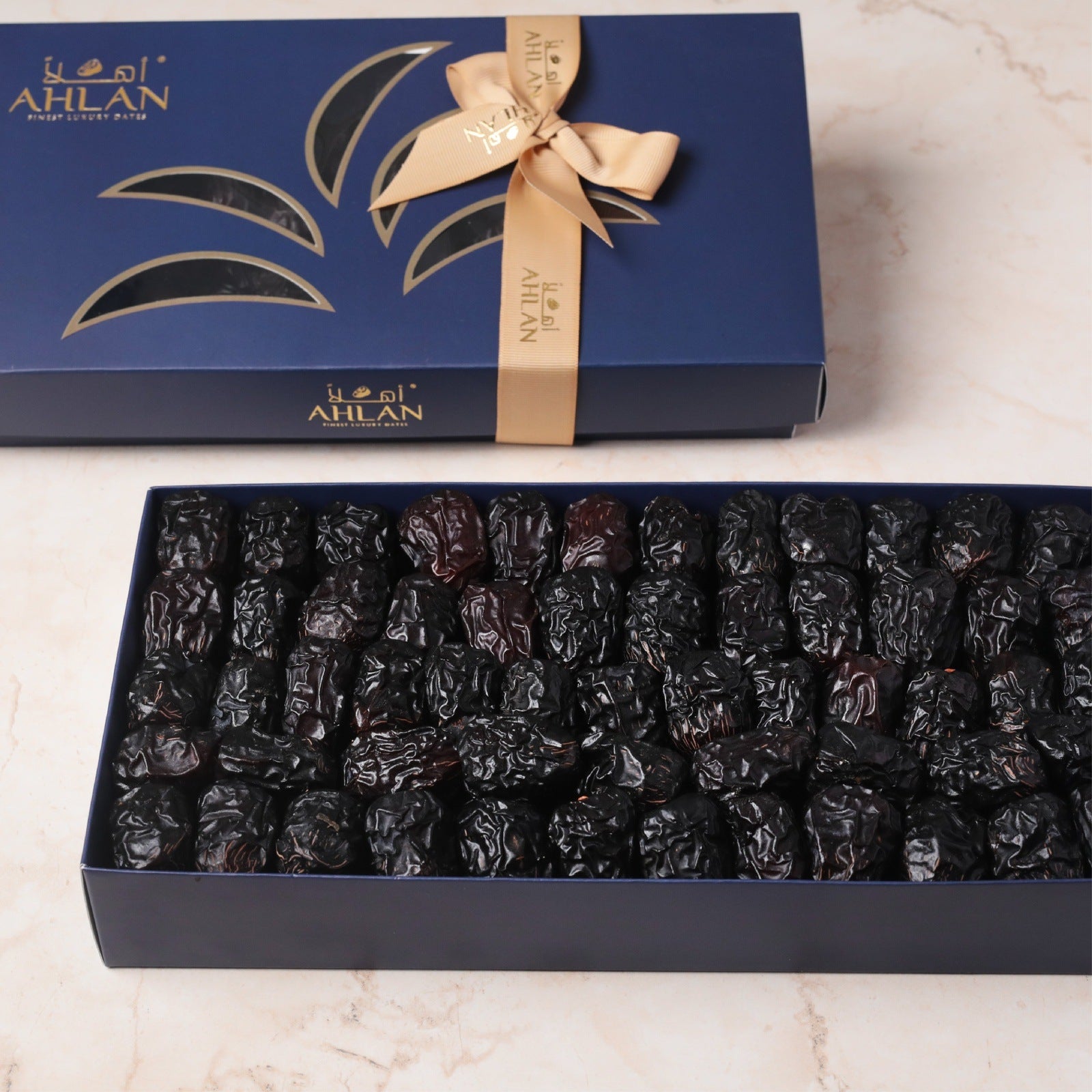 Ajwa dates premium