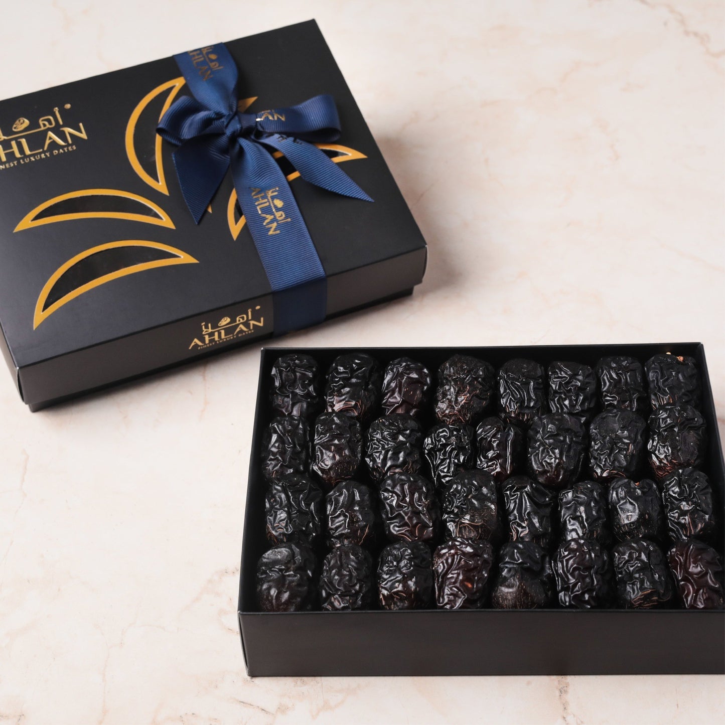 Ajwa dates premium