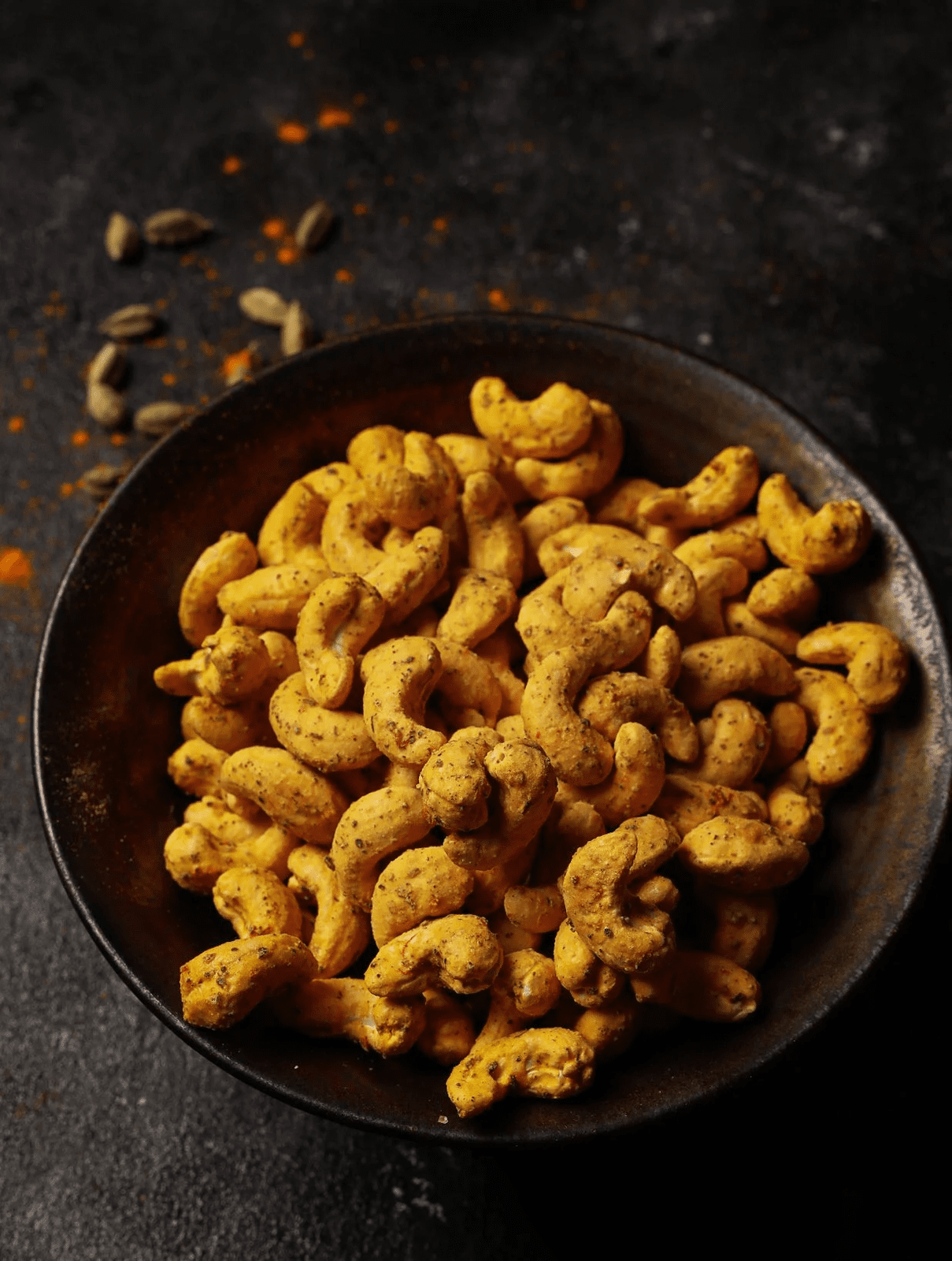 Cashew Saffron Cardamom - Ahlan Dates - 2