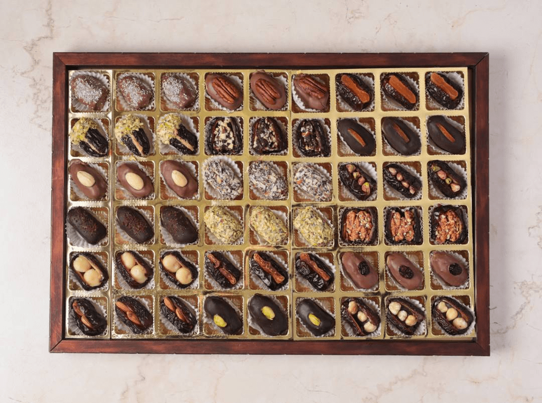 Ligneous Tray Hamper Filled & Coated Dates